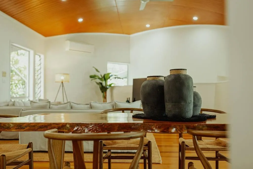 Reinwood Retreat Apartment Trinity Beach