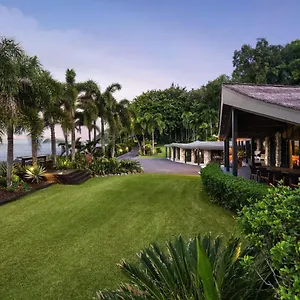  Holiday home Trinity Palace Luxury Estate By Belle Escapes